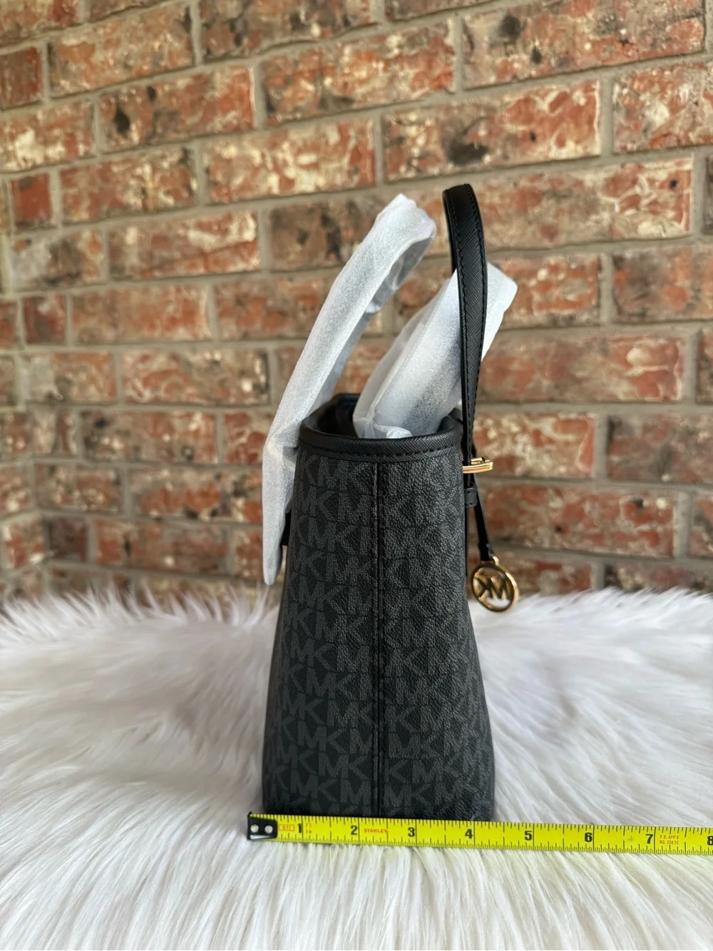 Michael Kors Jet Set xs Logo Tote Bag in Black